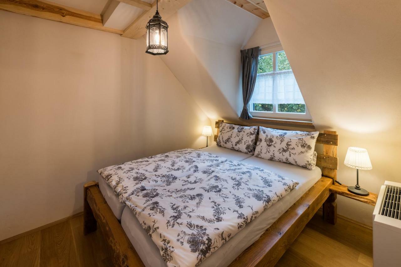 Adelinenhof - Ferienapartments, Fasten, Wellness & Gesundheit Burg  Buitenkant foto